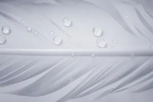 白色羽毛ppt背景图片