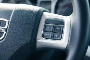 汽车内部方向盘高清图片第张