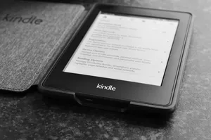 黑色电子阅读器kindle图片_1