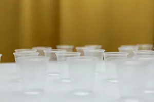 一次性透明塑料杯图片_1