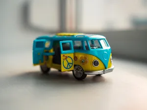 卡通客车模型图片_1