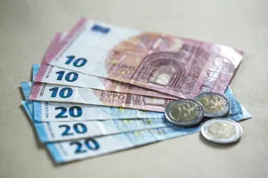 小额欧元现金图片_1