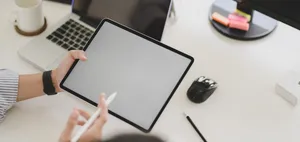 白屏的ipad图片_1