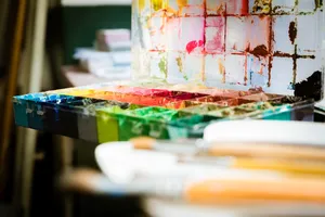 油画室彩色颜料图片第张