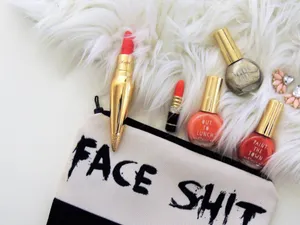 精致的口红图片第张