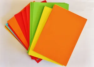 五颜六色的纸张图片第张