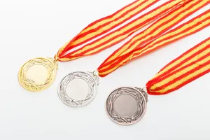 荣誉的奖杯和奖牌图片第张