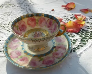 带花纹的陶瓷杯子图片第张