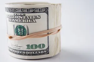 成捆成沓的货币钞票图片第张