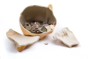 被摔坏的小猪储蓄罐图片第张