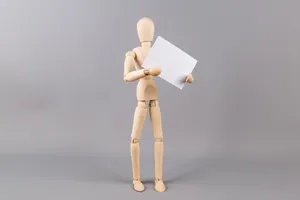 木头人拿着可写字的白板图片第张