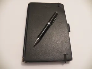 办公用笔和笔记本图片第张