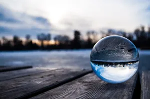 透明玻璃水晶球图片_1