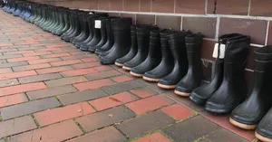 胶鞋雨鞋图片第1张