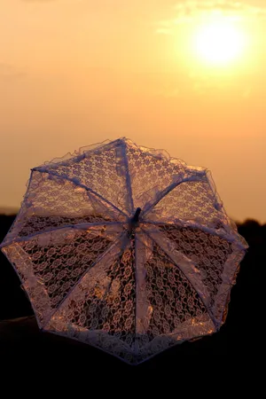 蕾丝雨伞唯美意境图片_1
