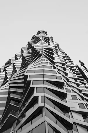 个性几何螺旋建筑图片_1