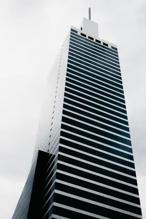 万丈高楼图片
