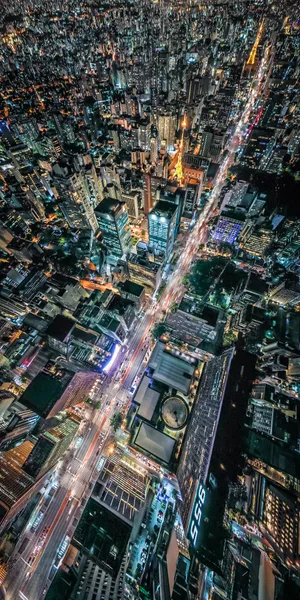 密集的城市建筑图片