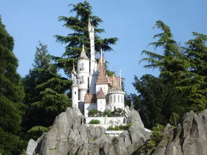 迪尼斯城堡图片第张