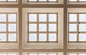 紧闭的窗户图片第张