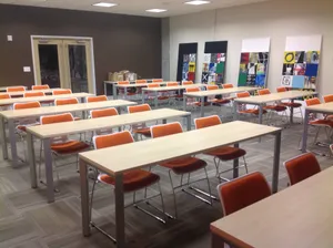 宽敞的教室图片第张