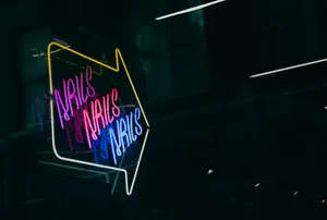 发光的霓虹灯招牌图片第张