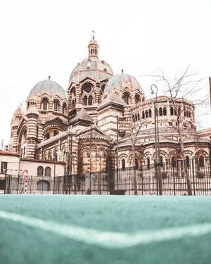 欧洲圆顶建筑图片_1