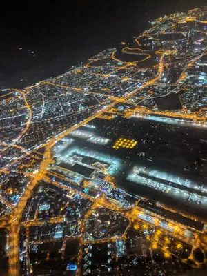 高空俯瞰城市夜景图片_1