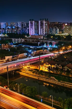 繁华城市灯光夜景图片