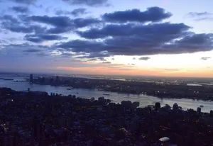 纽约曼哈顿夜景图片