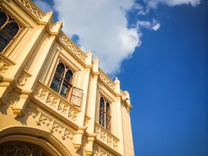 莱德尼采城堡图片_1