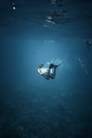 深海潜水运动图片_1