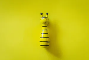 黄色卡通玩具蜜蜂图片_1