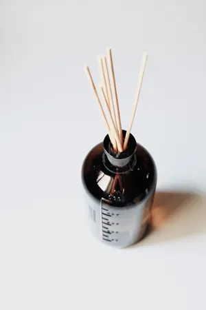 药瓶和棉签图片_1