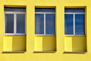 黄色立体窗口图片_1