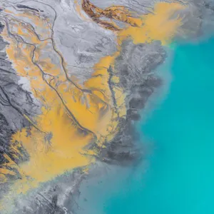 宁静优美的海岸风景图片
