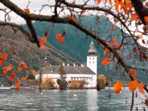 秋季山水风景图片_1