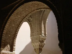 西班牙阿兰布拉皇宫建筑风景图片_1