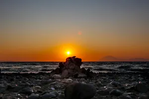 海平面夕阳落日图片