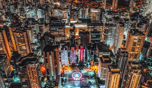 灯火辉煌的城市夜景图片_1
