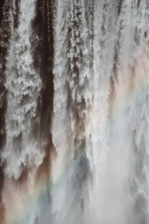 气势磅礴的瀑布高清图片第张