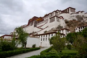 西藏布达拉宫高清图片第张