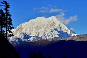 西藏南迦巴瓦峰高清图片第张