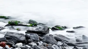 唯美的海边岩石风景图片第张