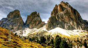 峻峭的山脉图片第张