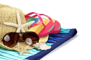 沙滩物品摆放图片第张