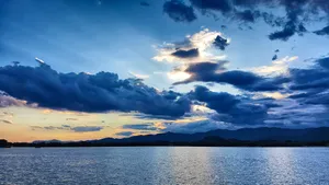 蓝色云海图片第张