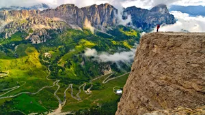 秀丽的山峰山顶风景图片第张