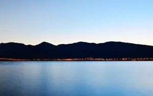 暮色中的滇池图片第张