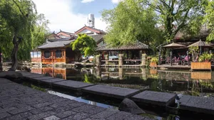 优美的云南束河古镇风景图片第张